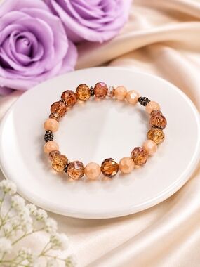 🌸2/$16🌸 Faceted Brown Amber Beaded Stretch Bracelet